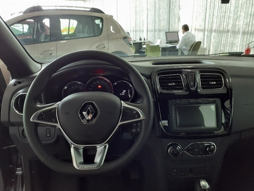 Imagem 5 de 11 de Stepway Iconic