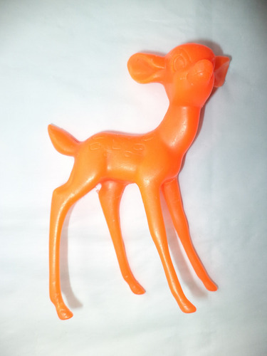 Figuras (circa 1970) Bambi Y Pinocho (Usado)