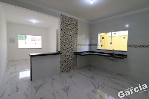 Imagem 7 de 15 de Casa Com 2 Dormitórios E Piscina Em Peruíbe - 6128 - 69863096