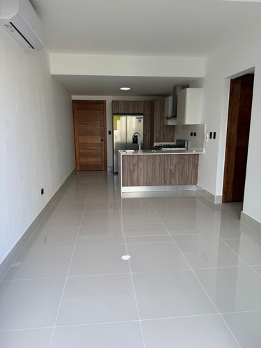 Alquiler De Apartamento A Estrenar Con Linea Blanca En Serralles