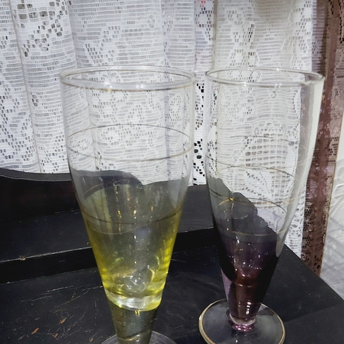 Imagem 3 de 10 de Taça Antiga Cristal Imperial Filete Em Ouro 2 Unidades