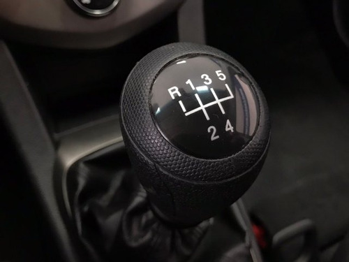 Imagem 8 de 12 de Sonic 1.6 Ltz Sedan 16v Flex 4p Manual