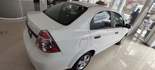 Imagen 9 de 15 de Chevrolet Aveo 2018 1.6 A 5vel Mt