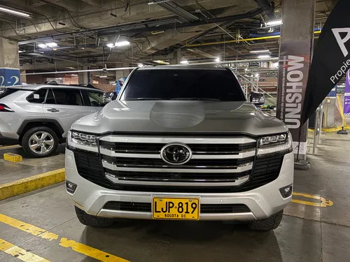 Toyota Lc 300