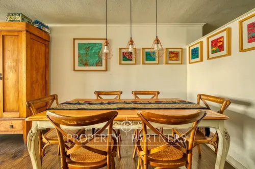 Venta De Cómodo Y Muy Seguro Departamento En Peñal...