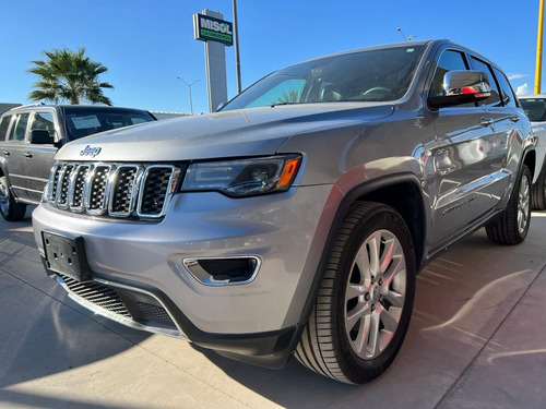 Jeep Grand Cherokee 5.7 Limited Lujo 4x4 At