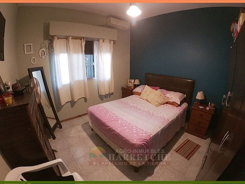 Casa En Venta De 3 Dormitorios En Progreso