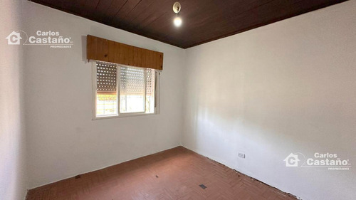 Casa 3 Amb. Con Jardín