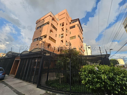 Moderno Apartamento Duplex En Venta La Soledad Camaras Pozo Agua Planta Electrica Vigilancia Estef 24-8397