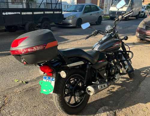 Bajaj Avenger 220 - Año 2017