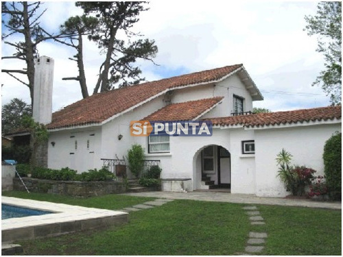 Imagen 3 de 3 de Casa Ubicada Enmansa