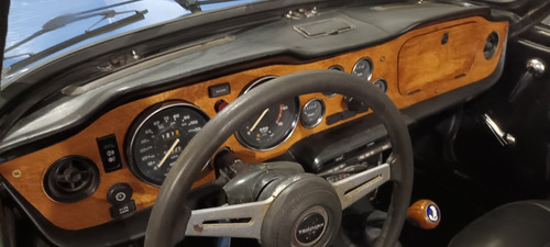 Triumph Tr6