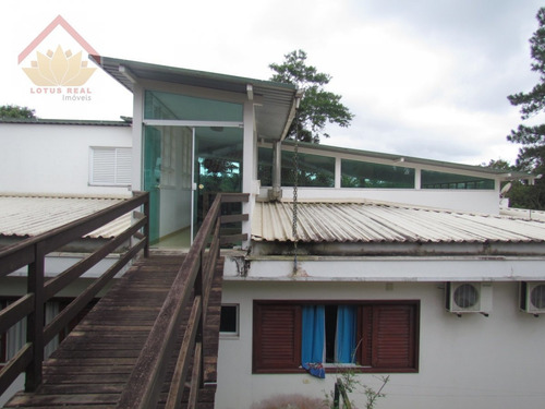 Casa A Venda No Bairro Centro Em Arujá - Sp. - 737-1