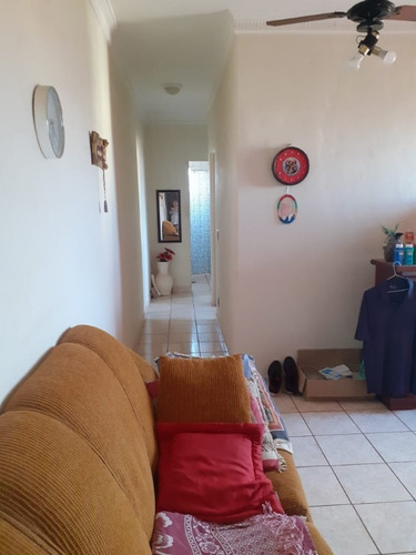 Imagem 3 de 9 de Apartamento - Ap00707 - 70545817
