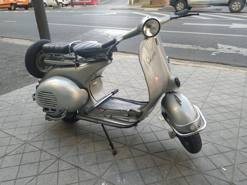 Imagen 5 de 17 de Motoneta Vespa 1957 De Colección