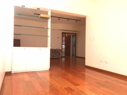 Excelente Piso - 5 Amb. Dep. 4 Baños 2 Balcones 2 Cocheras Baulera. - Belgrano.