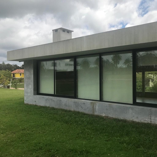 Imagen 8 de 27 de Casa En Venta Ambientes Amplios, 3 Dormitorios + Servicio. 310 M2 + Terreno. Vale La Pena Coordinar Visita!