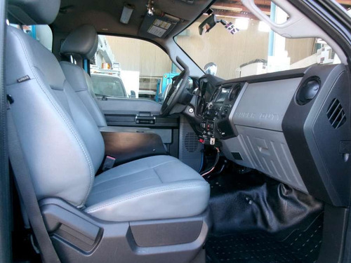 Camion 2011 Ford F550 Grua Canastilla 13 M Insulada 4x4