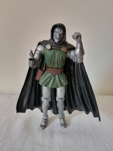 Dr Doom, Marvel Legends Serie Il, Toy Biz 2002