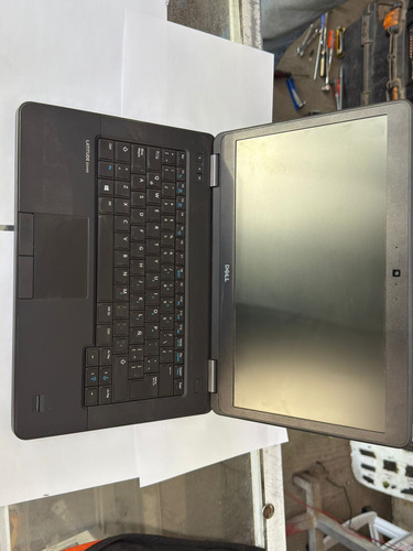 Dell Latitude E5440 Core I3-4010u 8gb Ram 960gb Negro (Usado)