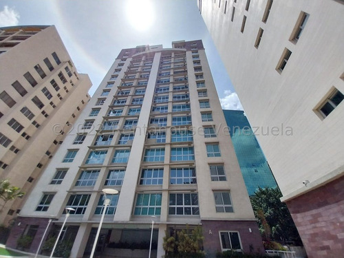 Apartamento A Estrenar En Venta En Campo Alegre Sl