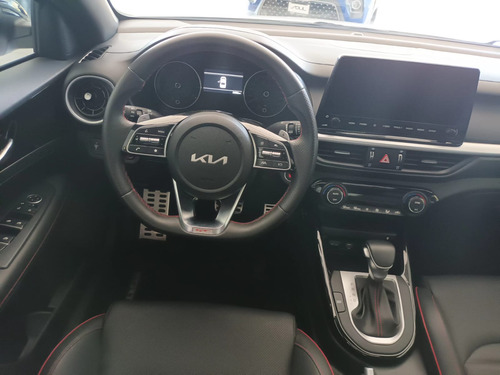 Kia Forte 4p GT L4/1.6/T Aut