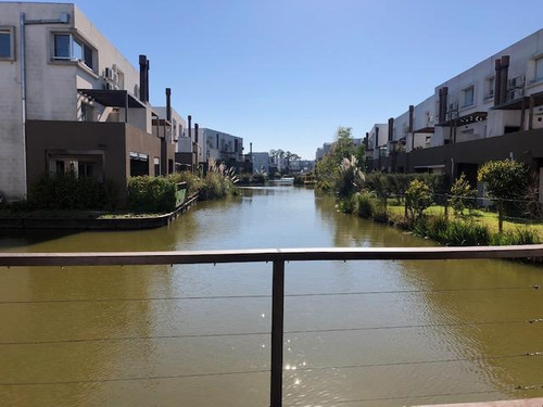 Imagen 14 de 20 de Lindisimo Departamento Pb Con Vista Al Lago!!!!! Imperdible!!!