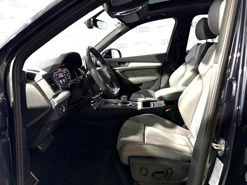 Audi Q5 2.0 L T S Line Dsg