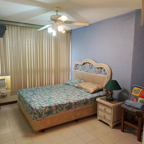 Vendo Apartamento 42,30 M2, Higuerote. Brión Miranda
