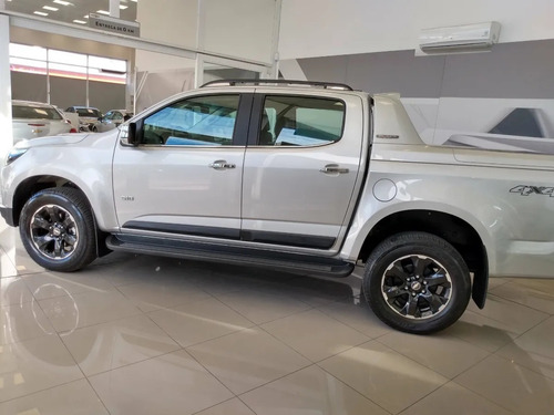 Chevrolet S10 2.8 High Country Cd Tdci 200cv At Eq P01