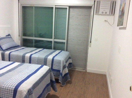 Imagem 3 de 10 de Apartamento Para Venda No Guarujá! - Sh1052