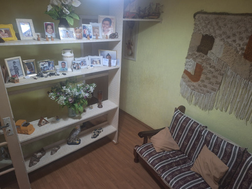 Casa Com 4 Quartos Sendo Uma Suíte. Jd.catanduva Campo Limpo