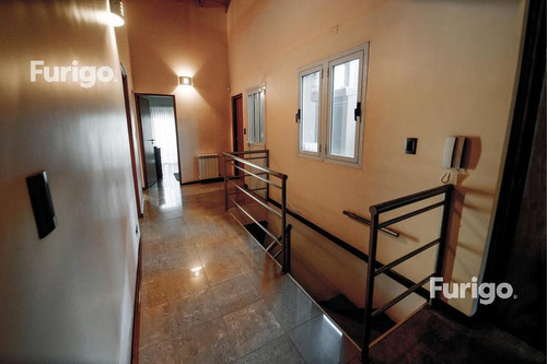 Venta Casa 4 Dormitorios Jardin Cochera Rosario Abasto