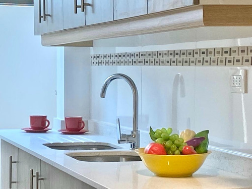 Seguridad!! Remodelado, Metro Laguna Sur, 4d2b 1e1b