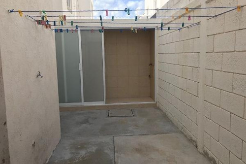 Imagen 11 de 12 de Casa En Residencial El Refugio (643)
