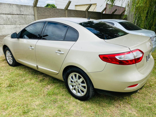 Renault Fluence 2.0 Dynamique 2011