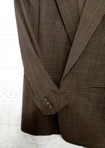 Saco Sport De Hombre, Marrón Cuadrille,talle 46, Brionni (Usado)