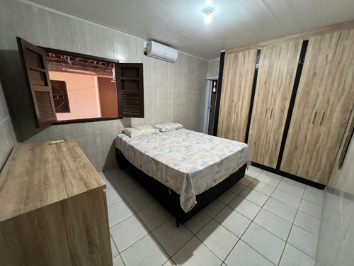 Casa De Praia Menos De 10mts Da Praia Com 3 Quartos