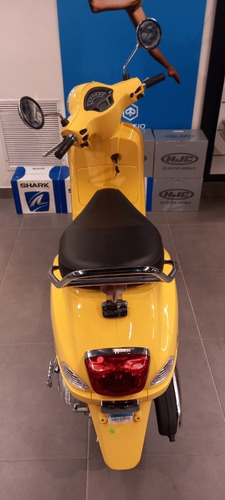 Imagen 7 de 10 de Vespa Vxl 150