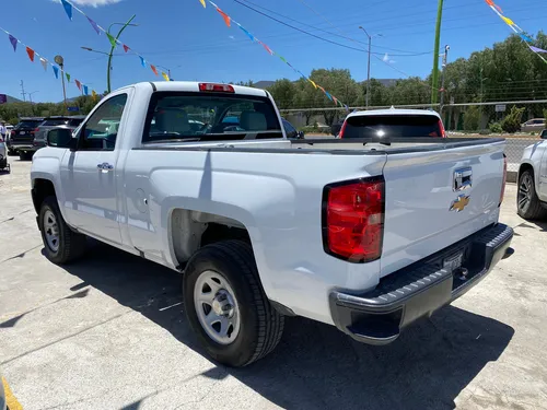 Chevrolet Silverado Silverado 1500 Ls Cab Regular At