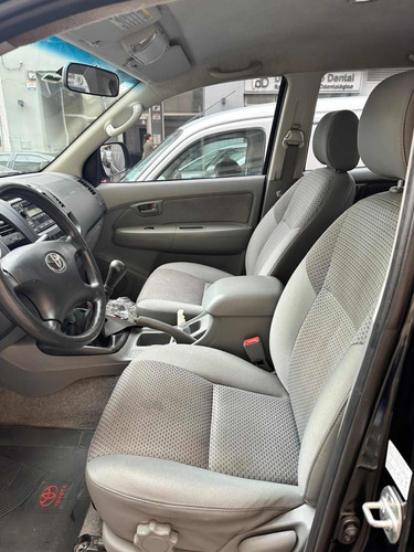 Toyota Hilux Pick-up 3.0 I Srv Cab Doble 4x4 (2009)