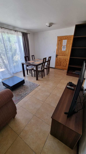 Casa Ejecutiva En Arriendo (84377)
