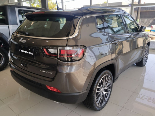 Imagen 13 de 15 de Jeep Compass Limited Plus 1.3t Precio Cerrado