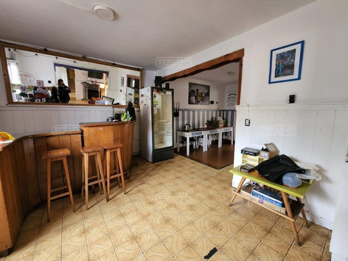 Imagen 10 de 30 de Turístico Hostel En Venta Ubicado En Centro De Bariloche, Bariloche, Patagonia