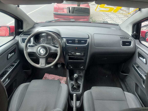Volkswagen Fox 1.0 Vht (flex) 4p