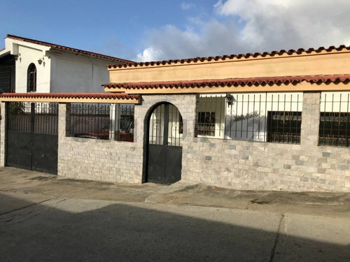 Venta Casa En El Junquito