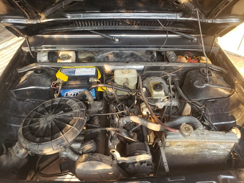 Imagem 2 de 12 de Volkswagen Saveiro Ls 1.6 Alcool