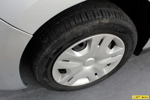 Nissan Tiida 1.8 Miio 4p At