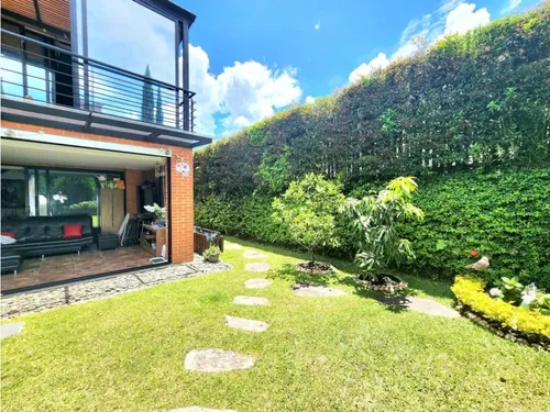 Casa Par La Venta En Envigado La Calleja