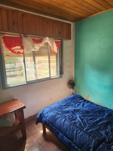 Casa A Terminar, Con Amplio Terreno En Venta.